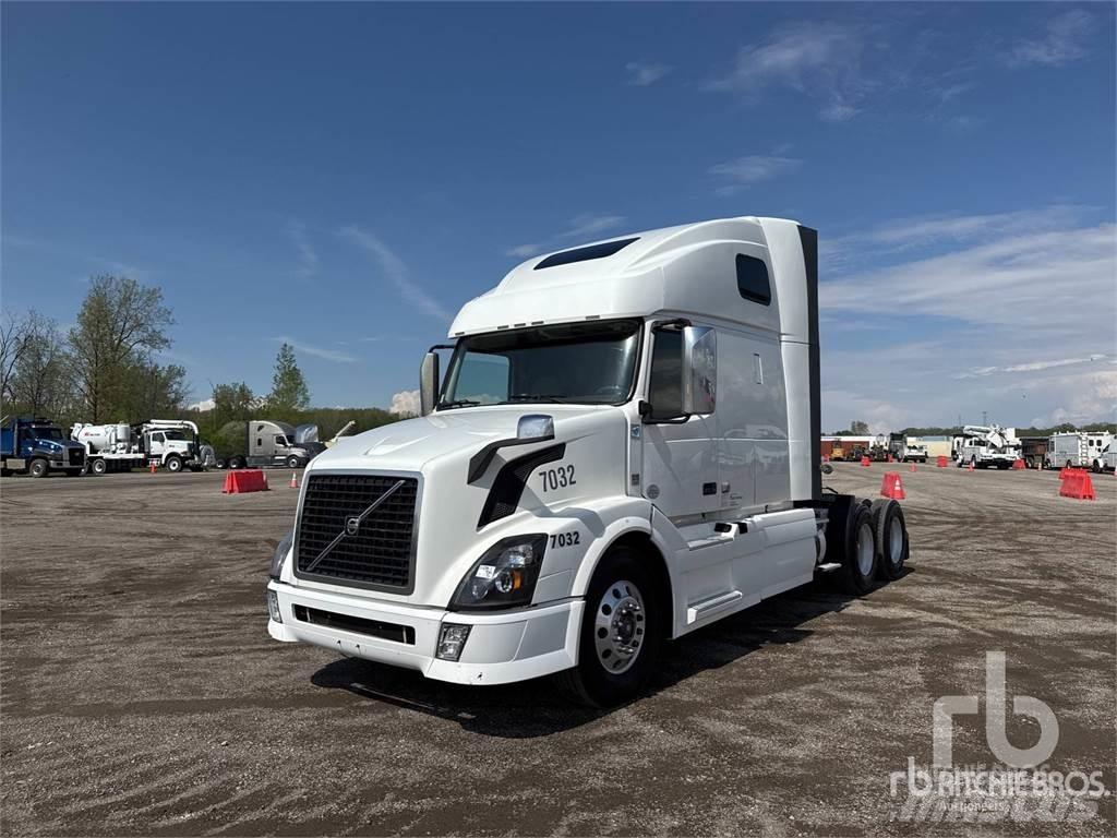 Volvo VNL Vetopöytäautot