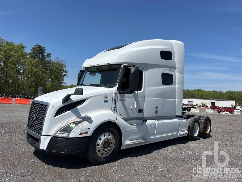 Volvo VNL300 Vetopöytäautot