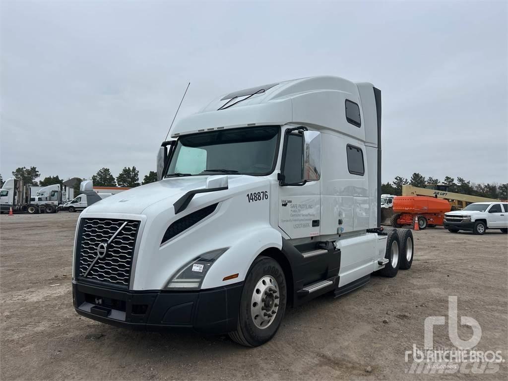 Volvo VNL670 Vetopöytäautot