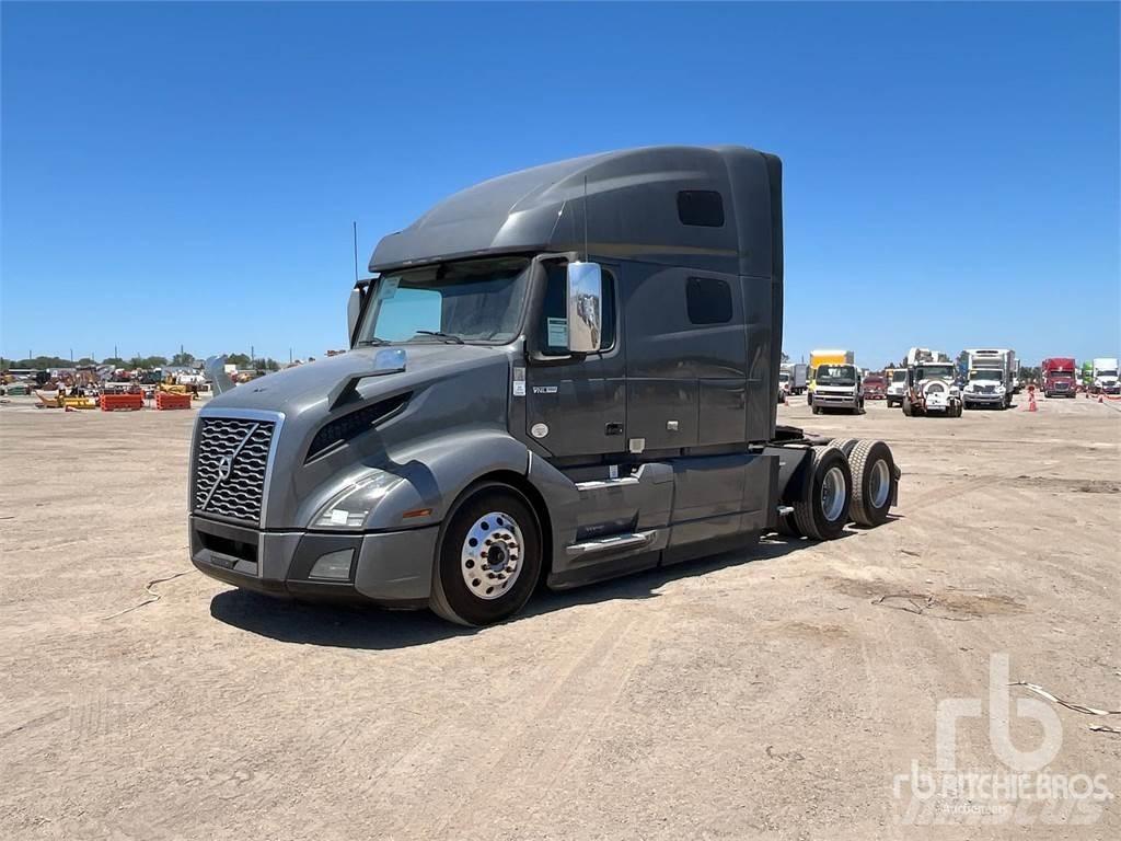 Volvo VNL760 Vetopöytäautot