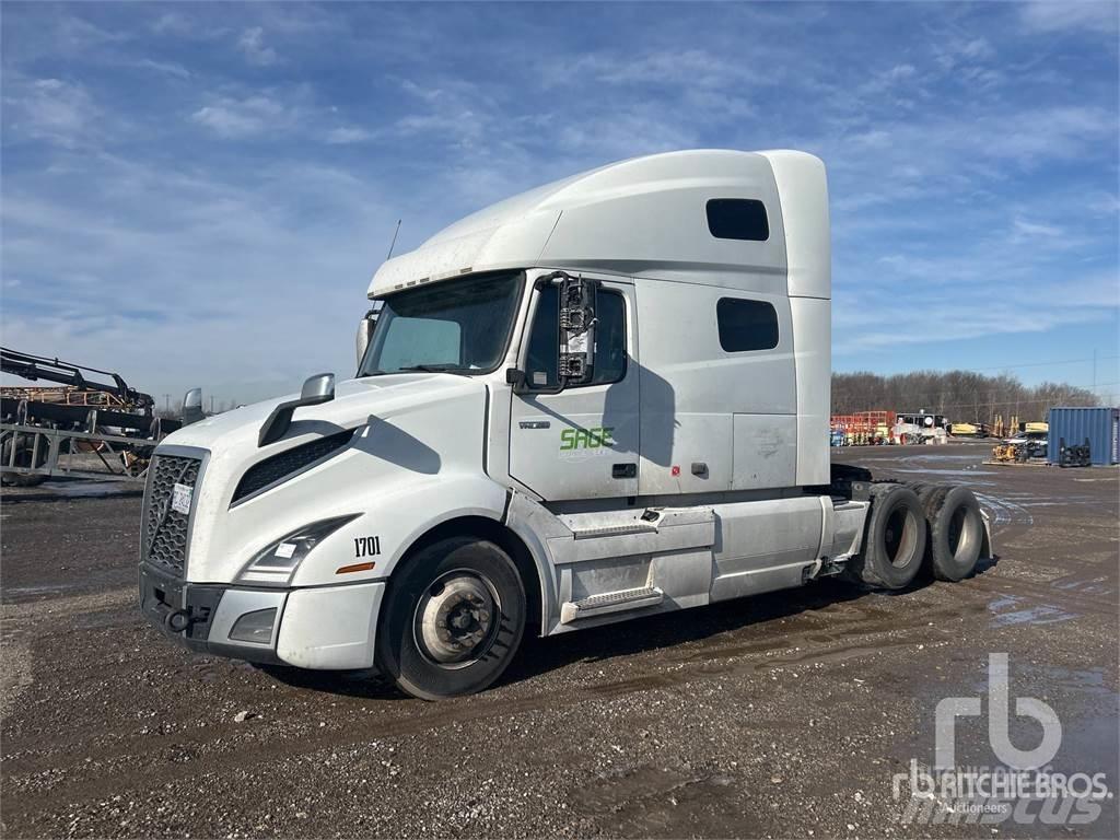 Volvo VNL760 Vetopöytäautot