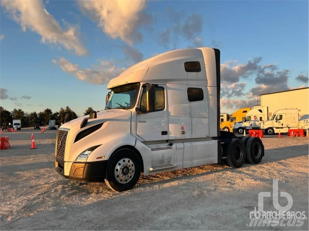 Volvo VNL760 Vetopöytäautot