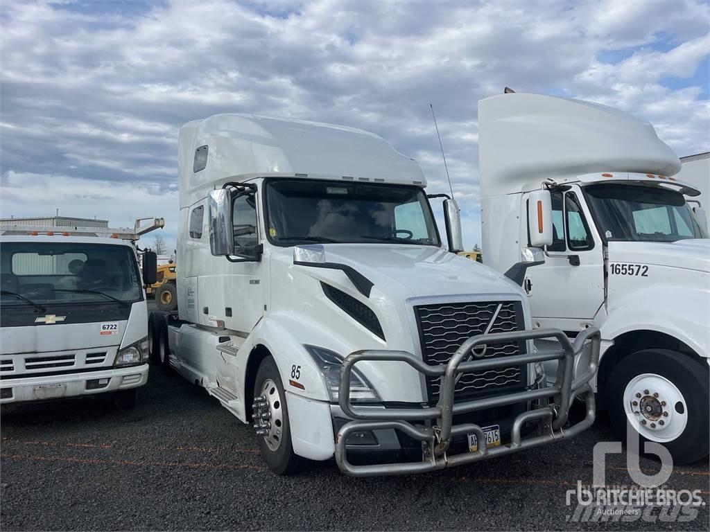 Volvo VNL760 Vetopöytäautot