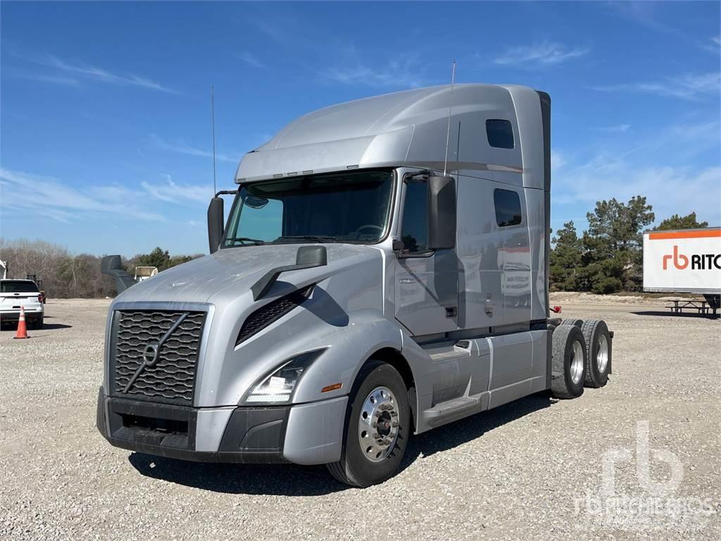 Volvo VNL760 Vetopöytäautot