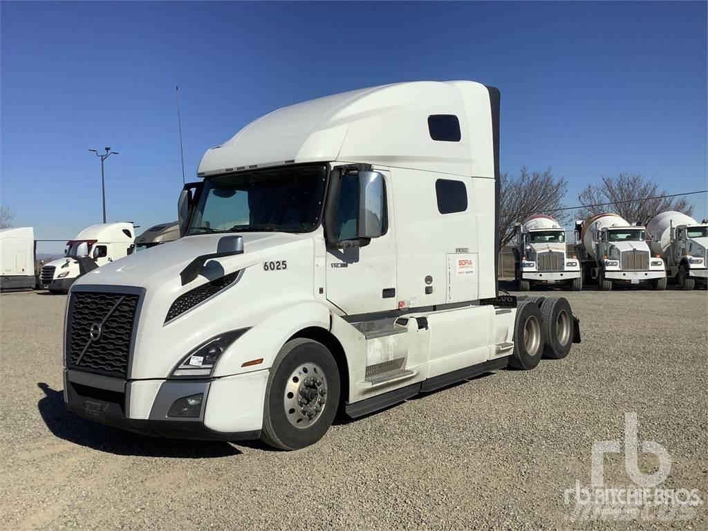 Volvo VNL760 Vetopöytäautot
