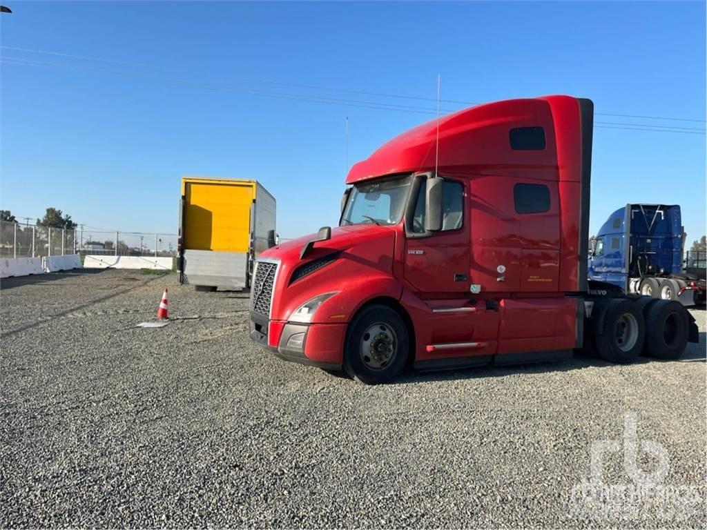 Volvo VNL760 Vetopöytäautot