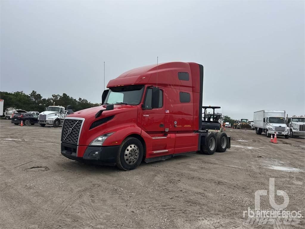 Volvo VNL760 Vetopöytäautot