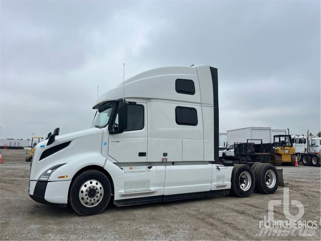 Volvo VNL860 Vetopöytäautot