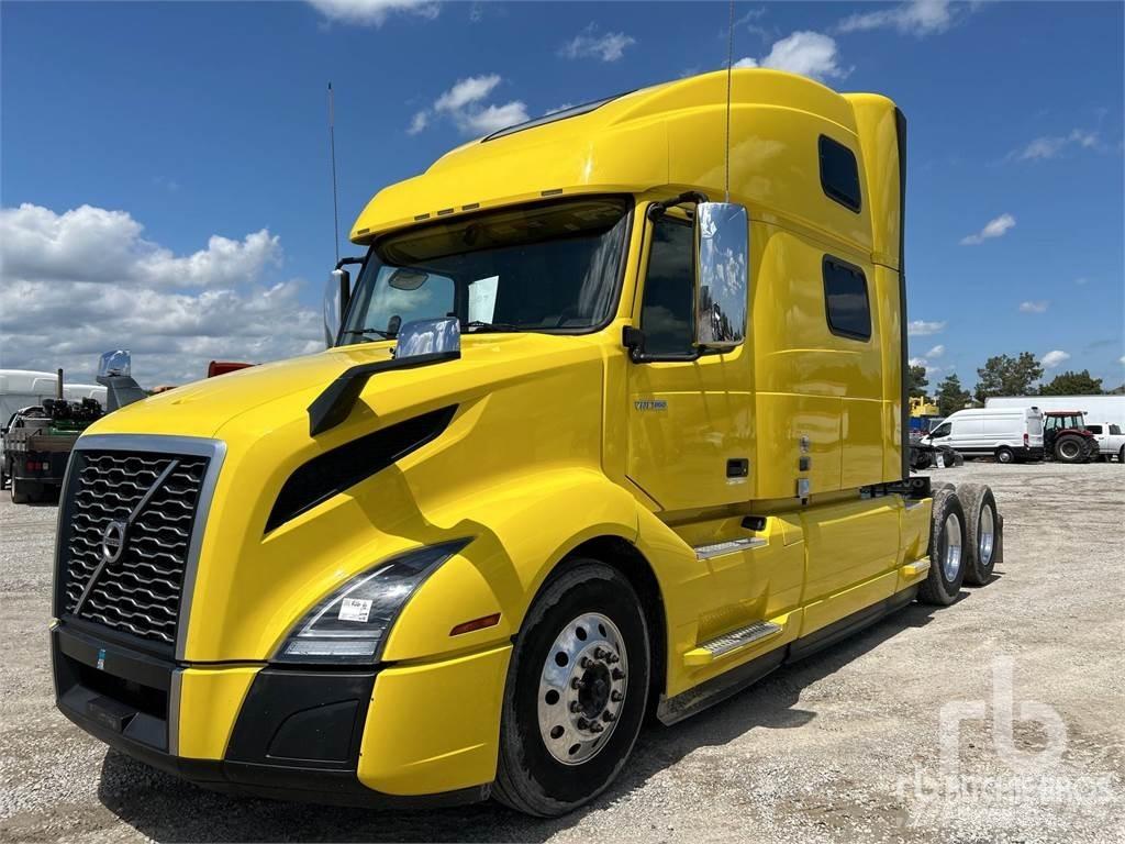 Volvo VNL860 Vetopöytäautot