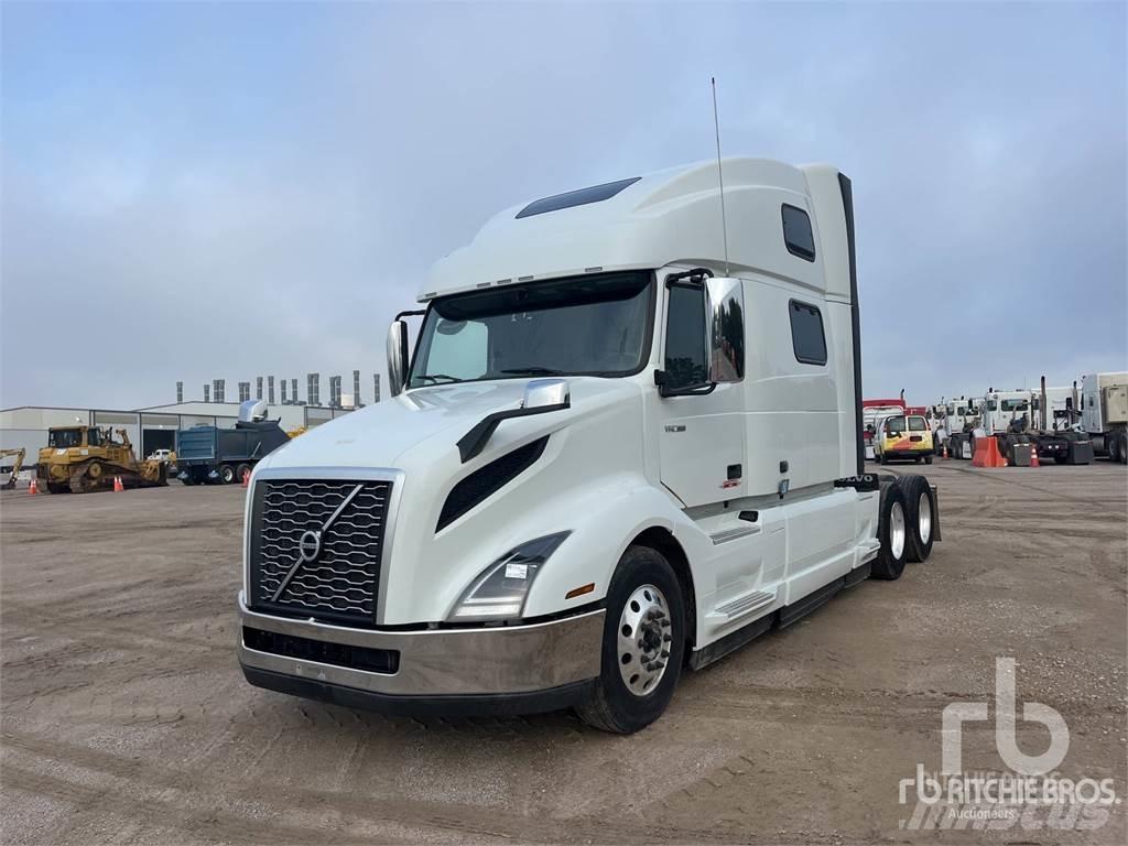 Volvo VNL860 Vetopöytäautot