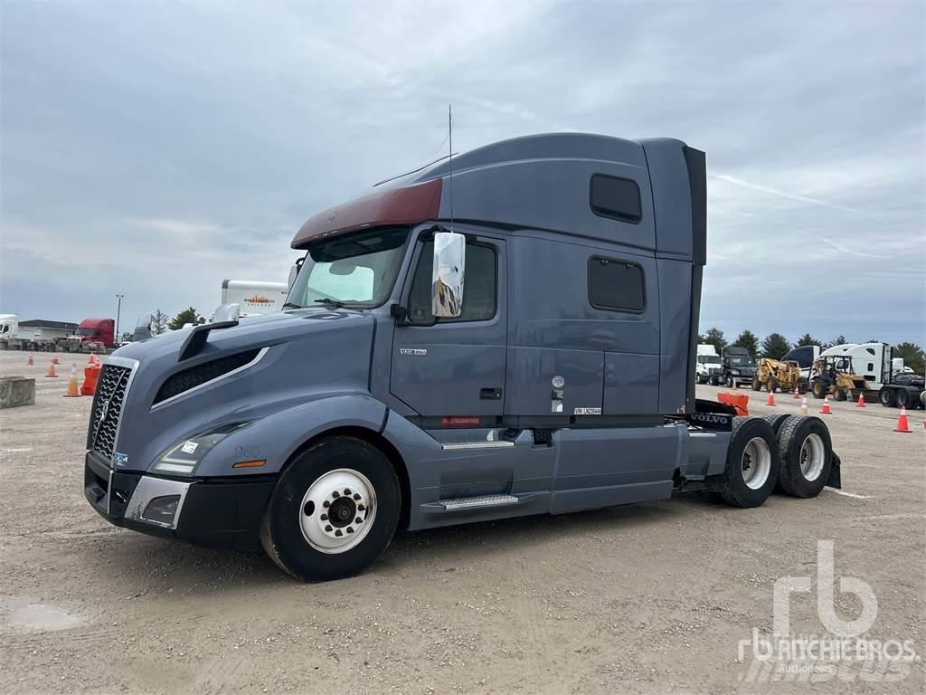 Volvo VNL860 Vetopöytäautot