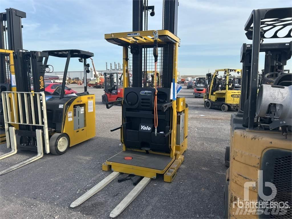 Yale OS030BF Sähkötrukit