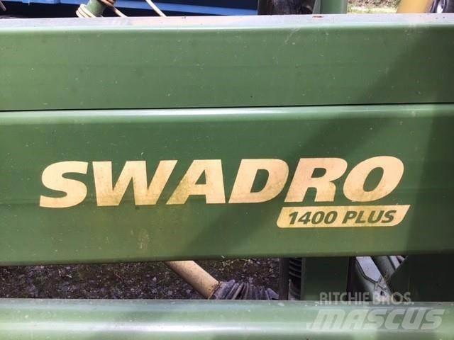 Krone 1400+ Pöyhimet ja haravat