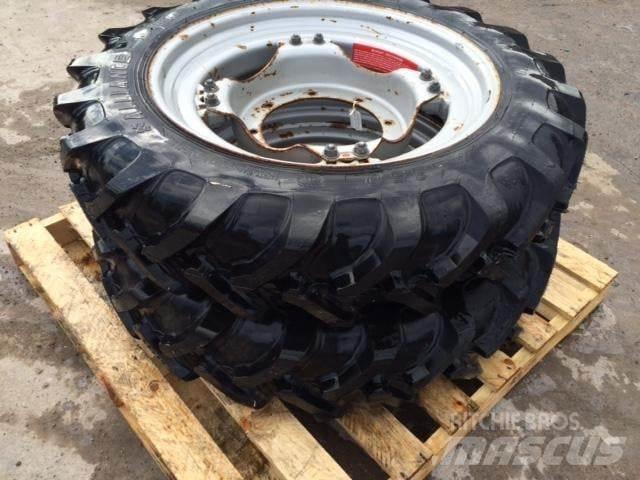 Stocks 9.5R28 Muut maatalouskoneet