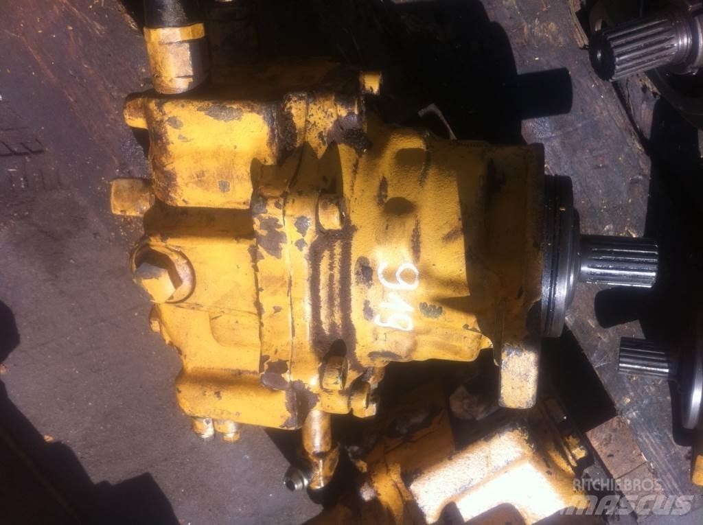 Komatsu E2158574 7484 200 Moottorit