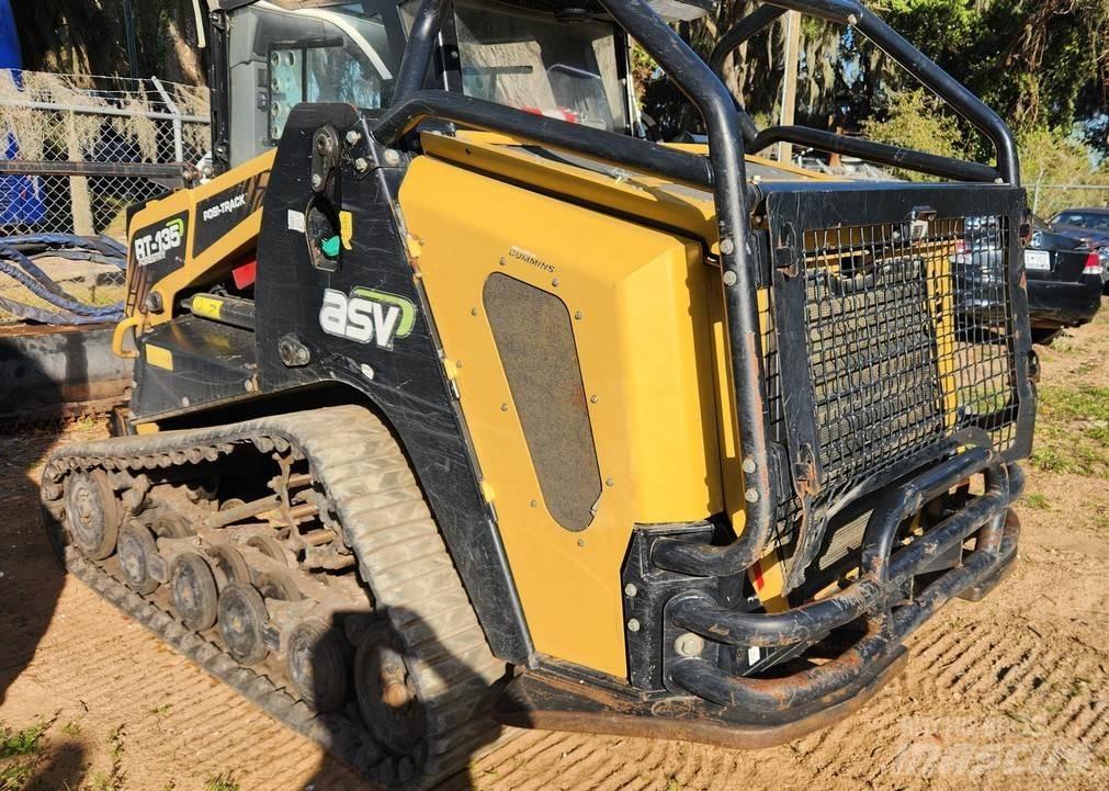 ASV RT135F Liukuohjatut kuormaajat