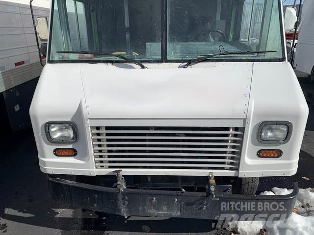 Ford E350 Umpikorikuorma-autot