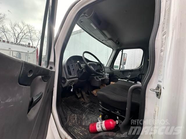 Freightliner M2 Umpikorikuorma-autot
