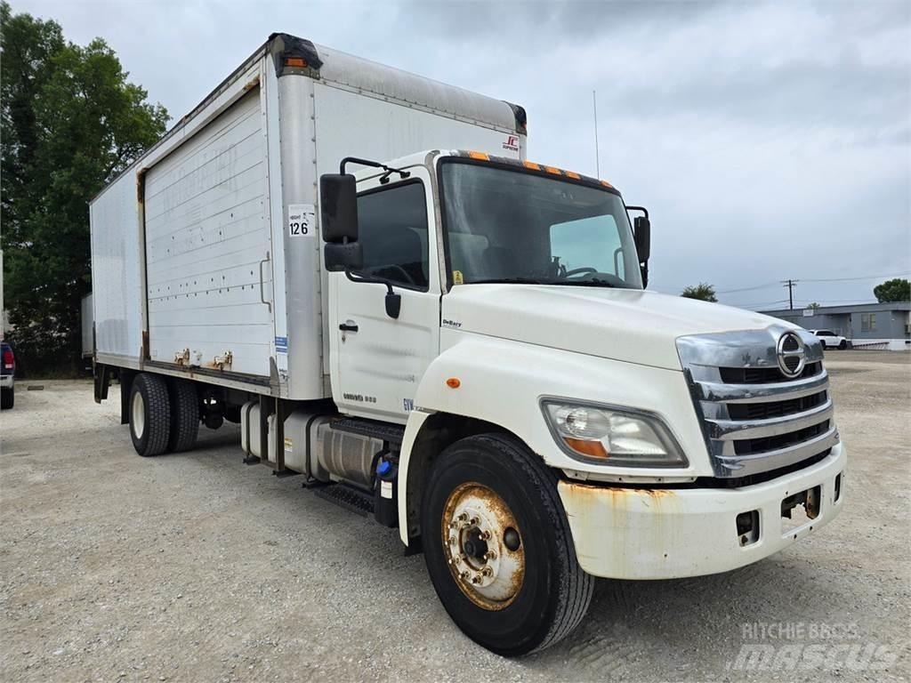Hino 268 Umpikorikuorma-autot