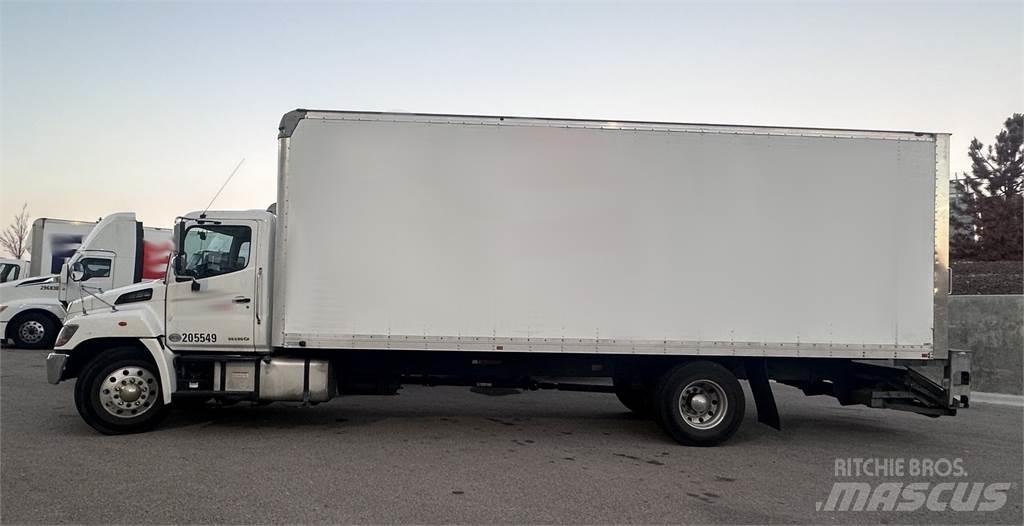 Hino 268A Umpikorikuorma-autot