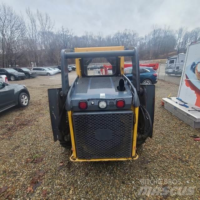 John Deere 320D Liukuohjatut kuormaajat