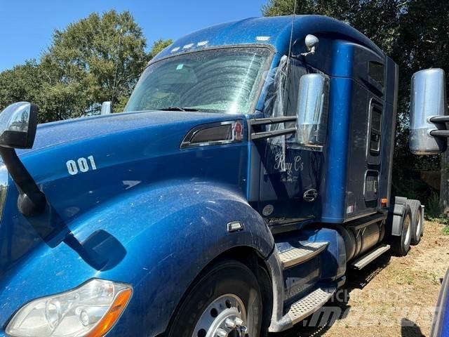 Kenworth T680 Vetopöytäautot