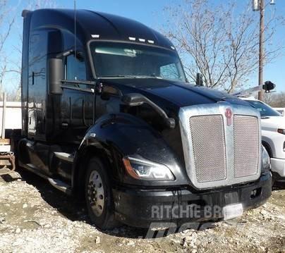 Kenworth T680 Vetopöytäautot