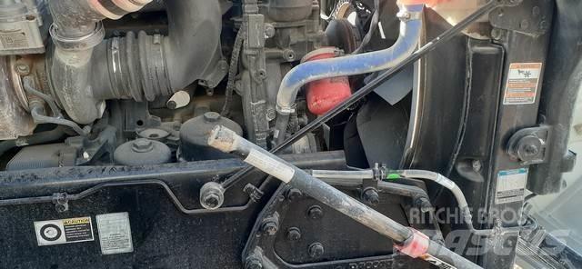 Kenworth T680 Vetopöytäautot