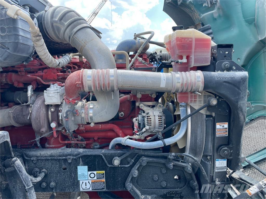Kenworth T680 Vetopöytäautot