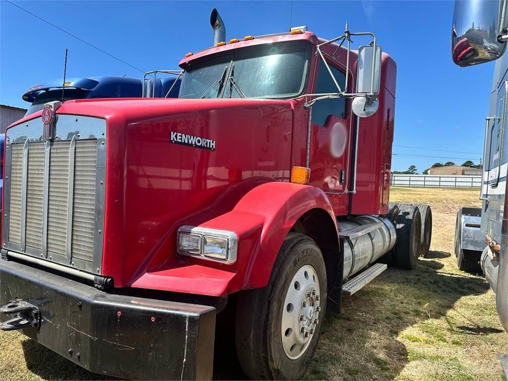 Kenworth T800 Vetopöytäautot