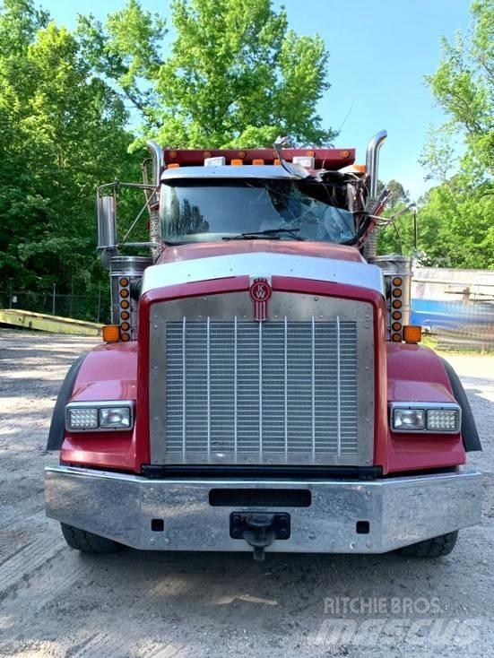 Kenworth T800 Sora- ja kippiautot