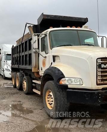Mack CT713 Sora- ja kippiautot
