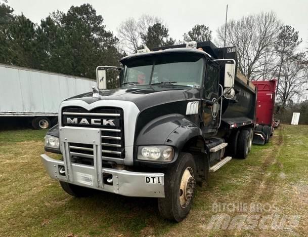 Mack GU713 Sora- ja kippiautot
