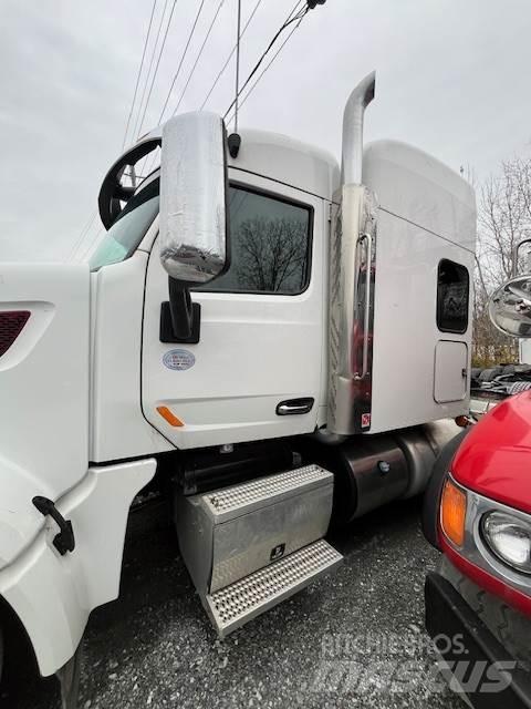 Peterbilt 567 Vetopöytäautot