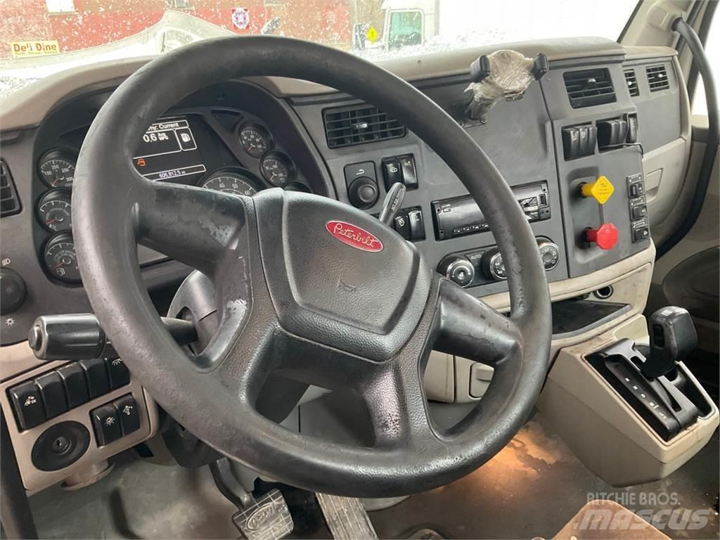 Peterbilt 579 Vetopöytäautot