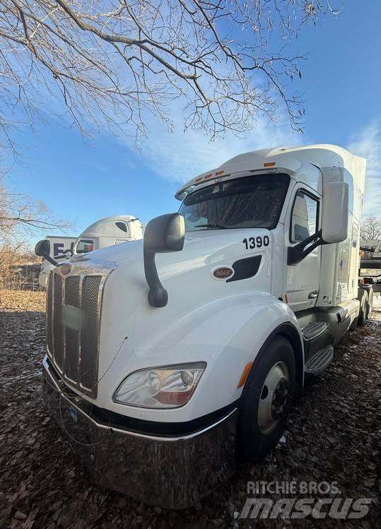 Peterbilt 579 Vetopöytäautot
