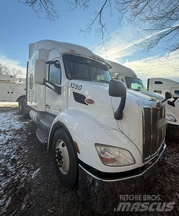 Peterbilt 579 Vetopöytäautot