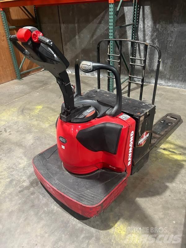 Raymond 8410 Muut materiaalinkäsittelykoneet