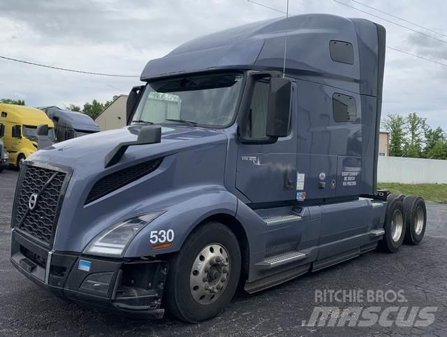 Volvo VNL760 Vetopöytäautot