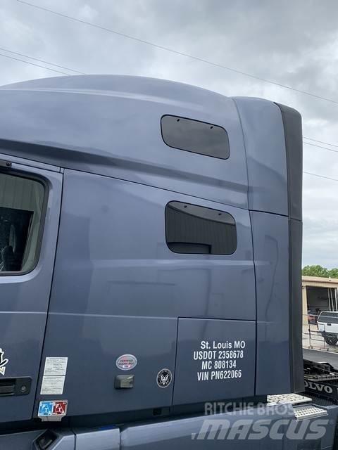 Volvo VNL760 Vetopöytäautot