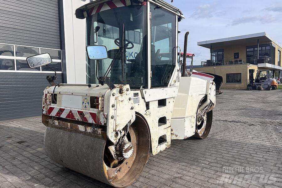 CAT CB 434 D Tandemjyrät
