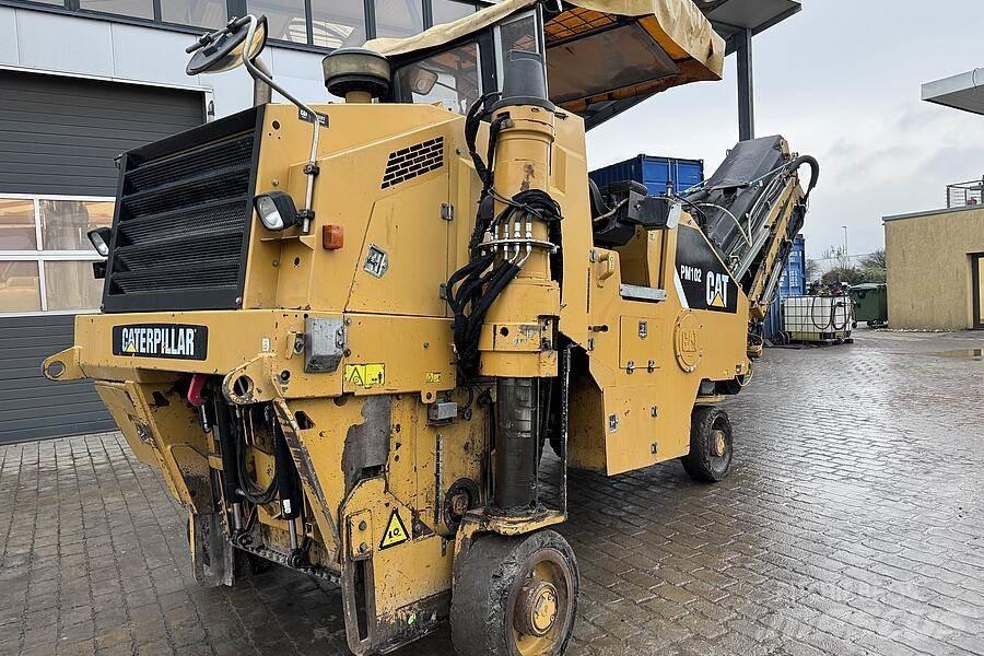 CAT PM 102 Kylmäasfalttikoneet