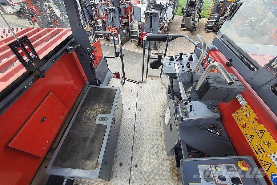 Wirtgen W 220 Kylmäasfalttikoneet