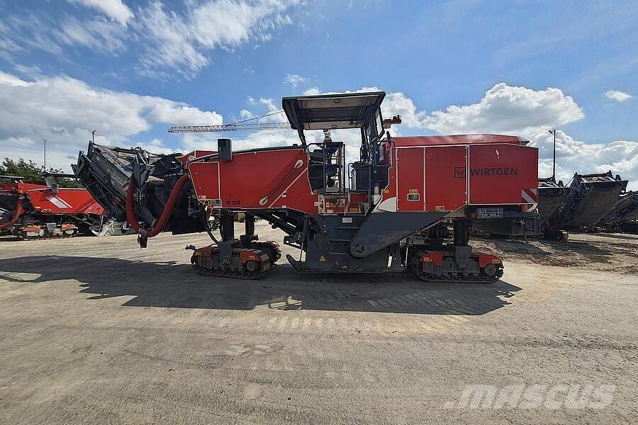 Wirtgen W 220 Kylmäasfalttikoneet