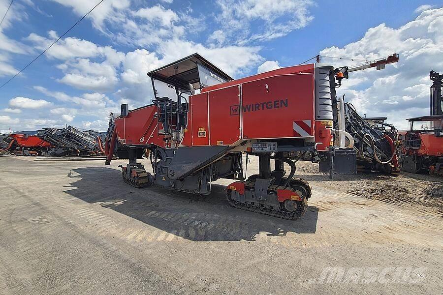 Wirtgen W 220 Kylmäasfalttikoneet