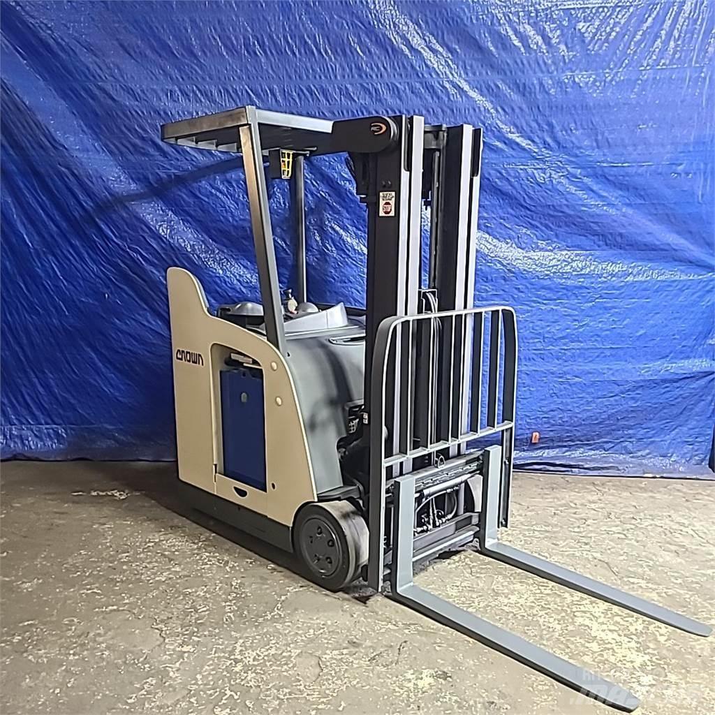 Crown RC5530C-30 Sähkötrukit