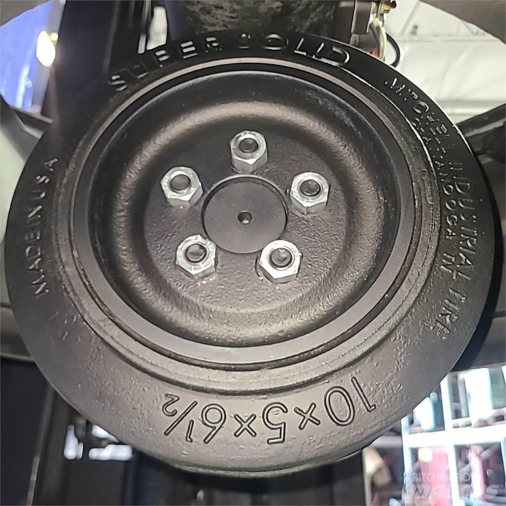 Raymond 8210 Pumppukärryt