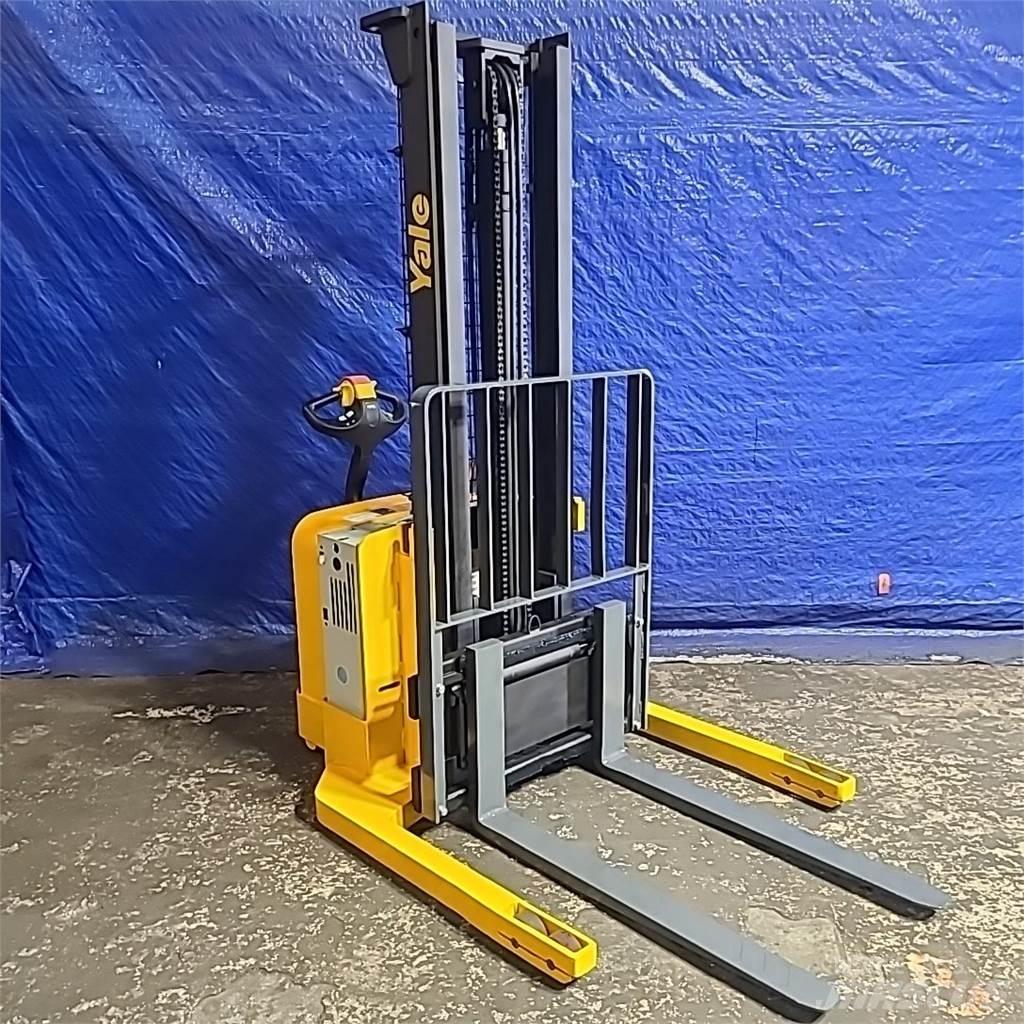 Yale MSW040 Ajettavat pinoamisvaunut