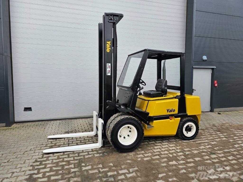 Yale GDP40LF Dieseltrukit