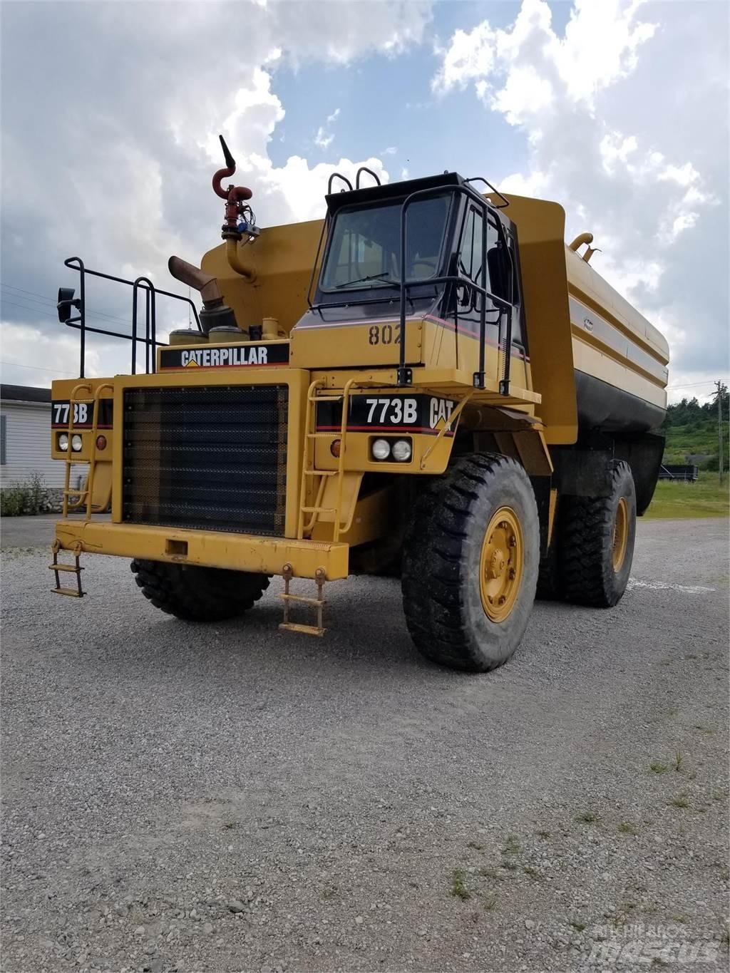 CAT 773B Vesisäiliöautot